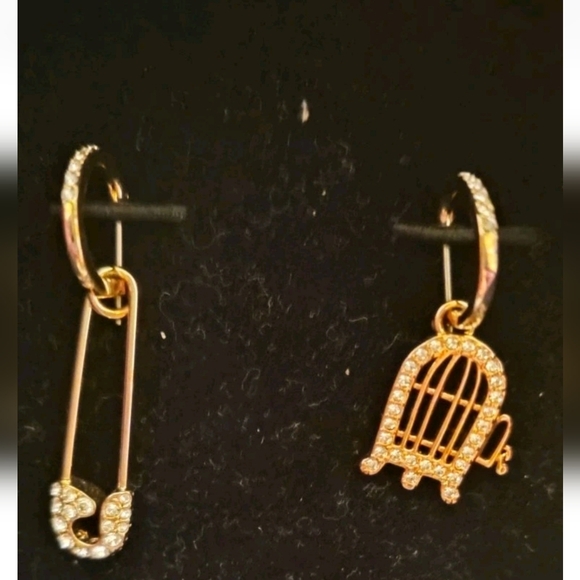 Swarovski Gold Safety Pin and Birdcage Earrings - Picture 2 of 4